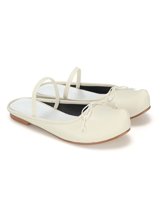 Pointed Toe Ballerina Sabot | Butter