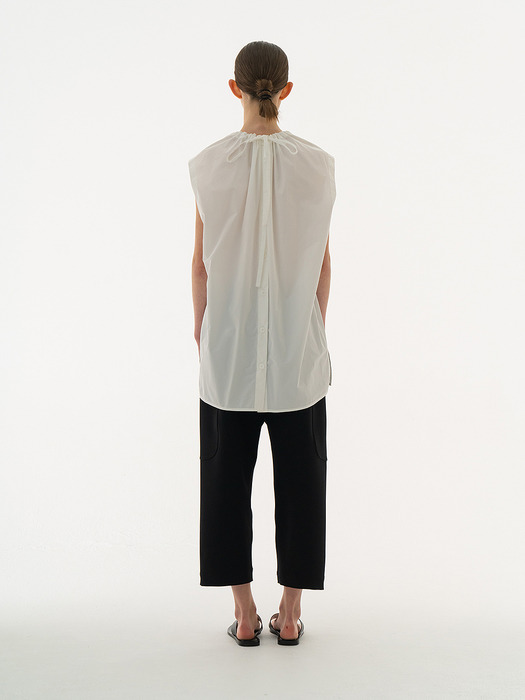 GATHER STRING TOP OFF WHITE