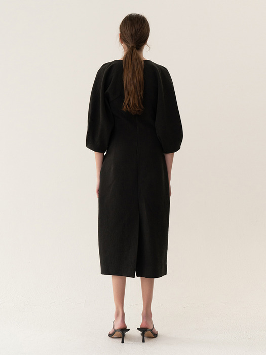 [ESSENTIAL] Cocoon Silhouette Dress Black
