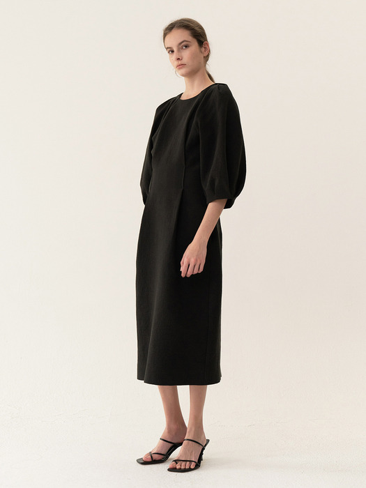 [ESSENTIAL] Cocoon Silhouette Dress Black