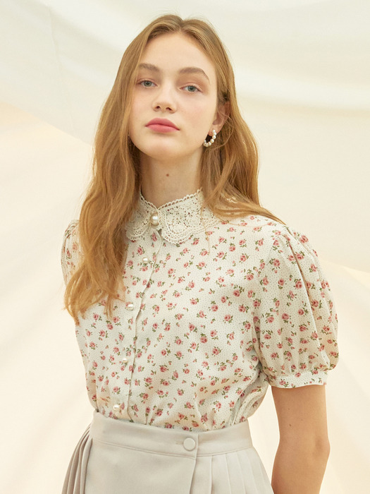 iuw690 collar laced rosy blouse (ivory)