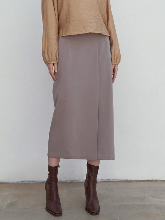 SLIT POINT LONG SKIRT_BEIGE