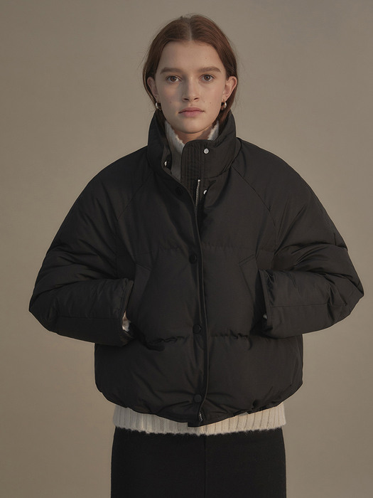 Cropped string puffer jacket (Black)