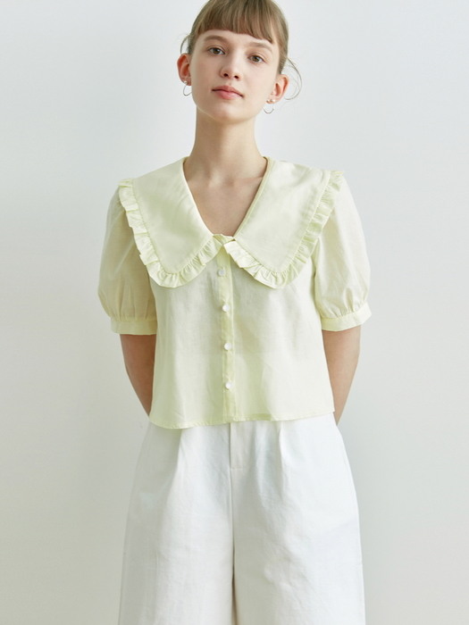 RUFFLE HALF BLOUSE_WHITE