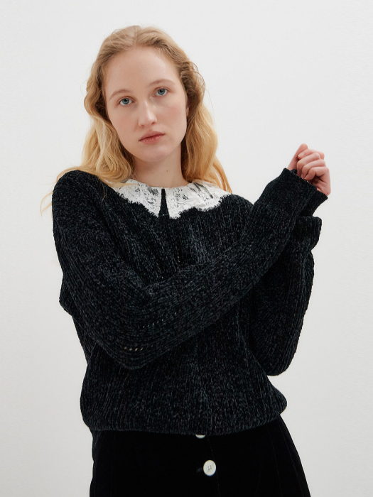 TEENY Lace Collared Velvet Knit Pullover - Black