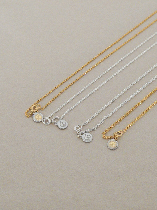 Simple Chain necklace