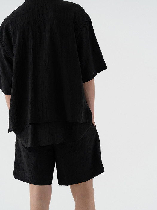 DOUBLE LAYERED SHORT SLEEVED SHIRT_BLACK