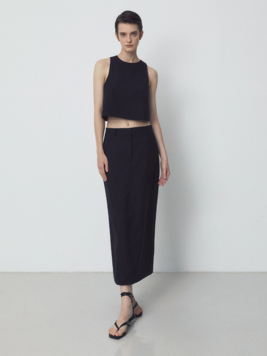 BACK SLIT MAXI SKIRT_BLACK