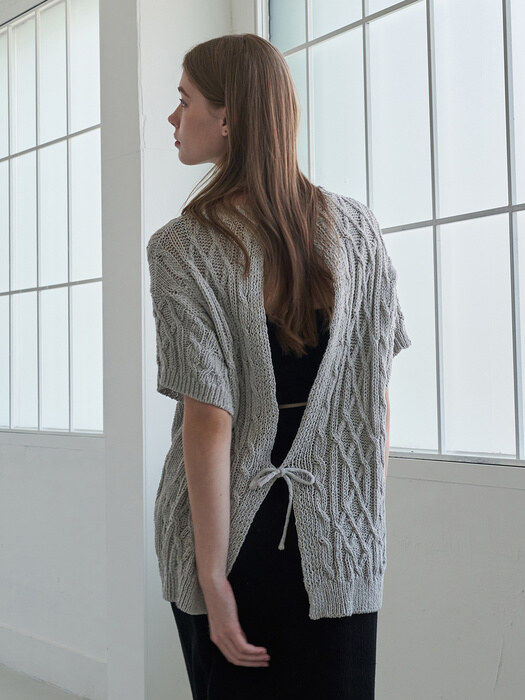 Back point half sleeve knit - gray