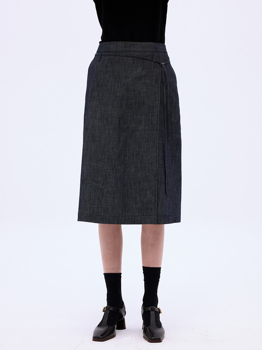 Raw denim skirts