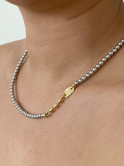 mono pearl gold necklace (cream,grey,black)