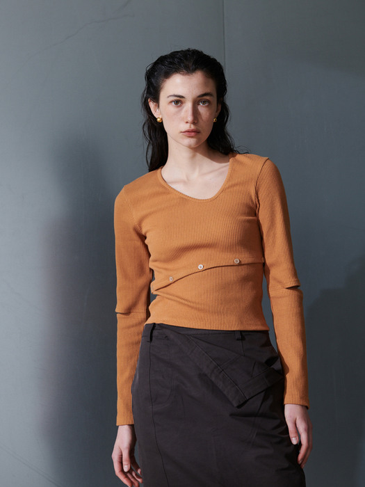 Unbalanced button knit top - Orange