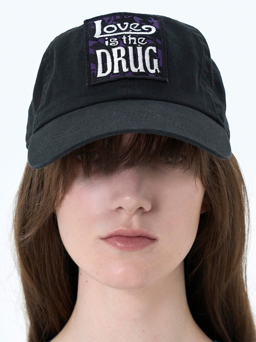 SAFDIE LOVE IS THE DRUG VINTAGE CAP BLACK