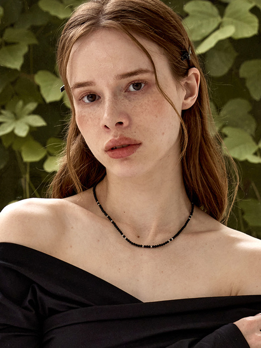 Black onix necklace, Astrid