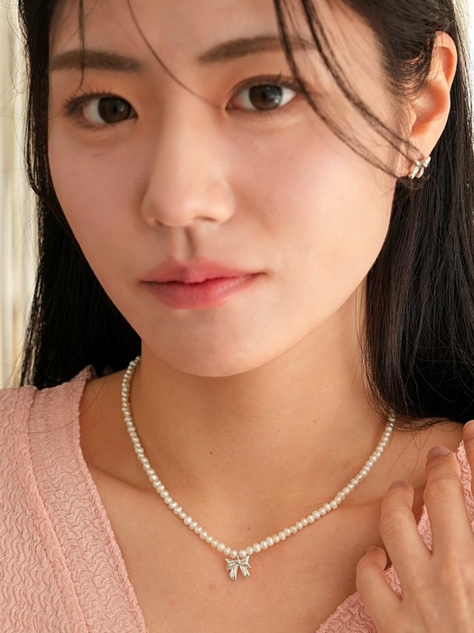 Heart ribbon pearl Necklace