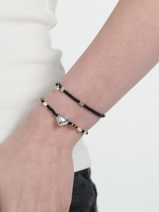 Silver flower charms black beads Bracelet 실버 플라워 꽃 참 블랙 비즈 밴딩 팔찌