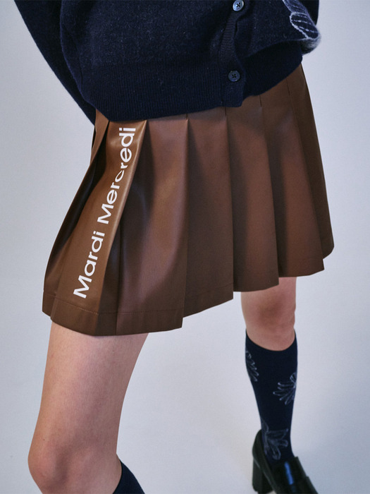 FAUX LEATHER PLEATS MINI SKIRT LOGO PRINTED_BROWN IVORY