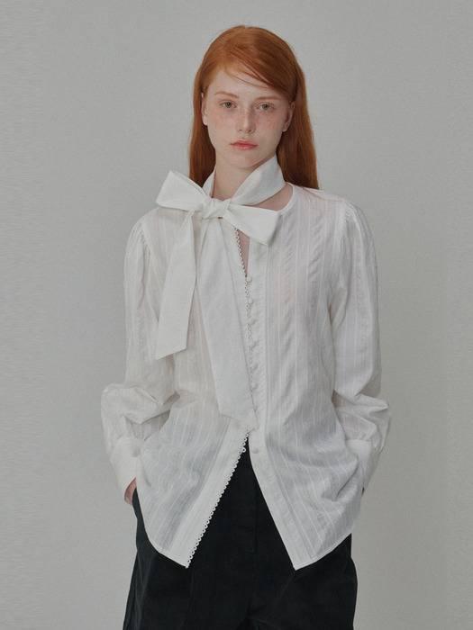 Puff Sleeve Tie Cotton Blouse_White