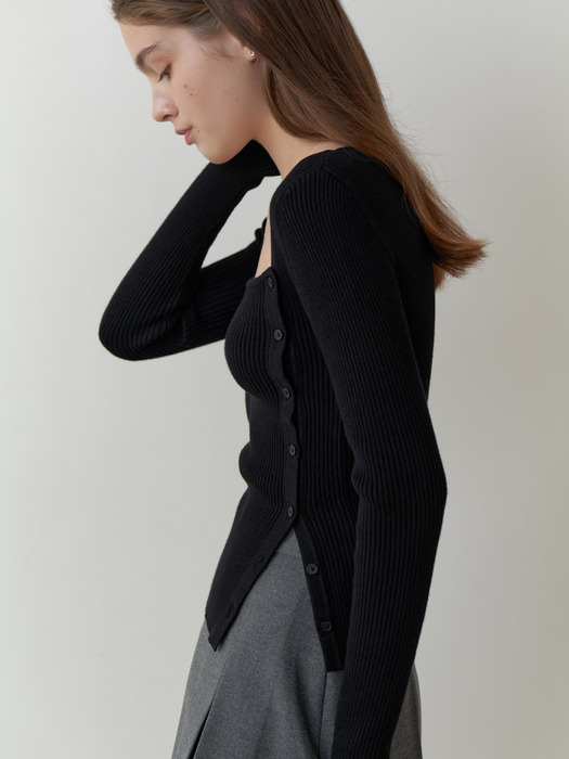 Eve button square knit (black)