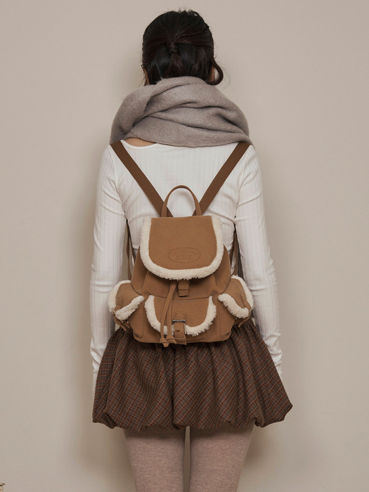 lotsyou_Nostalgia Chubby Shearling Backpack Brown