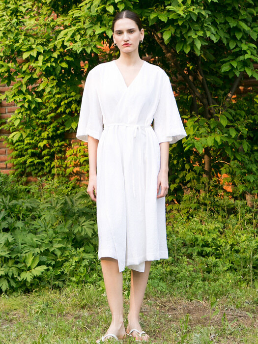 Bell Robe Dress - White