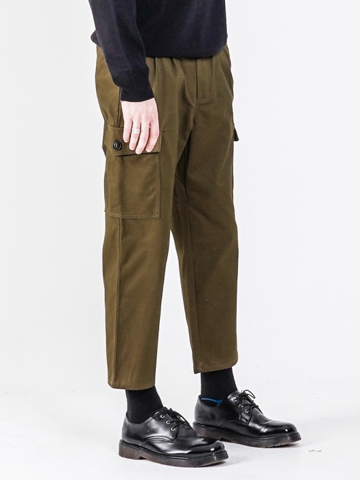 19FW TAPERED FIT CARGO PANTS OLIVE