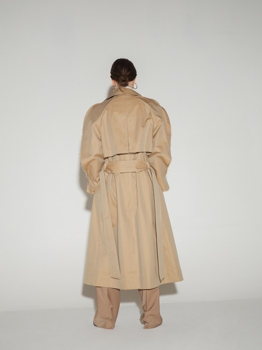 Multi-layered long sleeves trench coat