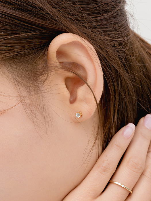 midnight sun stone earrings (14k gold)