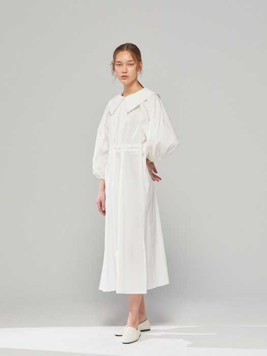 DEMERE ROUNDING-COLLAR BELTED DRESS (IVORY)