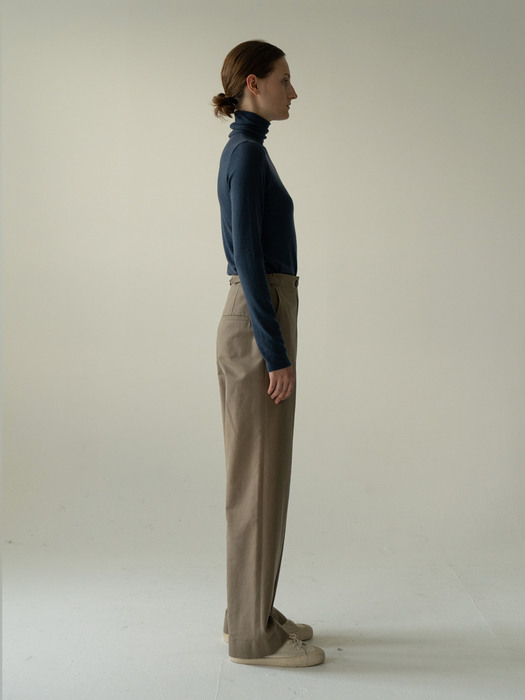 side strap slacks (khaki beige)