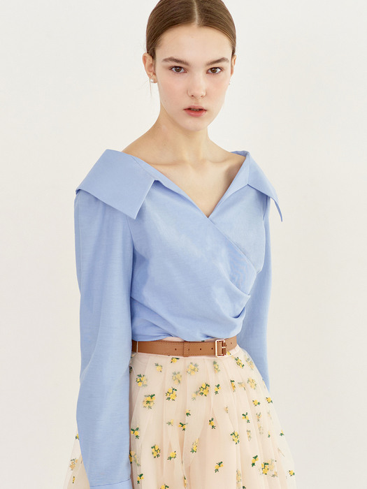 [미전시]ELLIE V-neck shirred blouse (Cornflower blue)