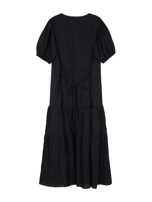 Heart Neck Wrinkle Long Dress in Black VW1MO040-10