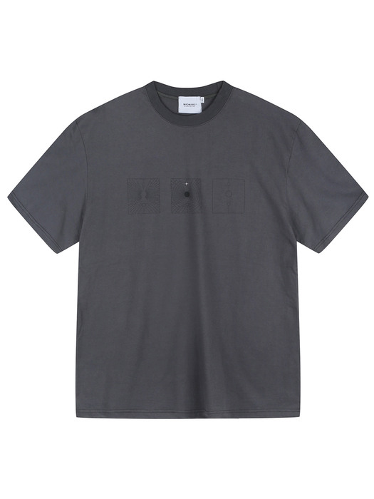 square t-shirt_chacoal