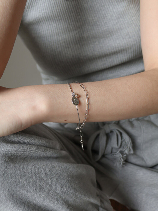 mix chain bracelet