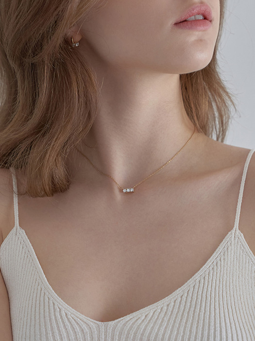 cubic bar one-touch necklace