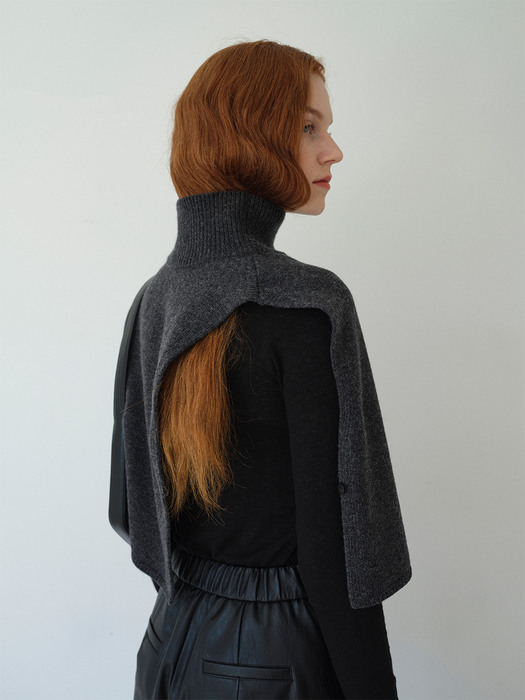 Wool cashmere knit vest / Charcoal