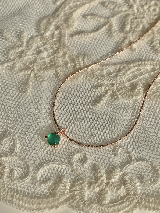 greenonyx cutting silky chain necklace