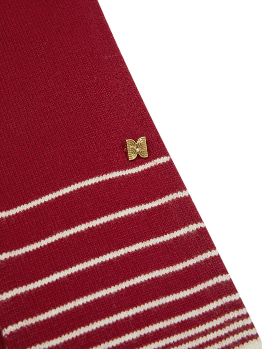 [EXCLUSIVE] Knit Stripe Muffler with Gold EENK Logo Brooch - Red/Cream Stripe