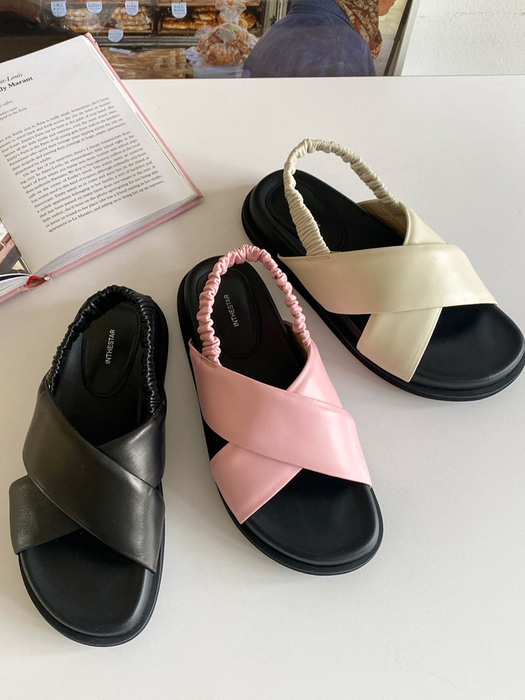 IS_221340 Padded Cross Sandals (3COLORS)