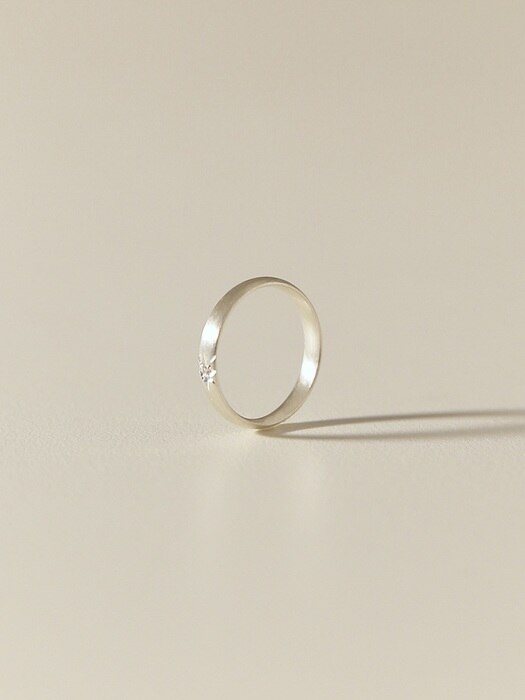 white star ring(3mm/4mm)