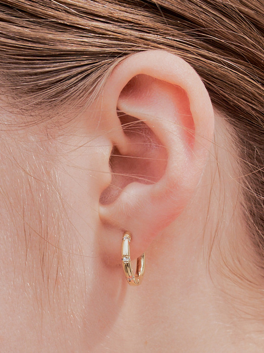 pluto cubic earring