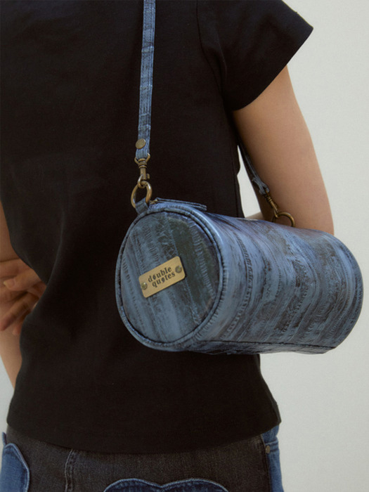 Butter round shoulder bag Blue denim