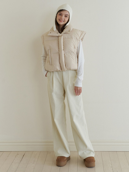 Goose padding vest & jumper (light beige)