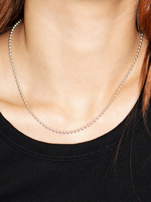 DAY LIGHT SILVER NECKLACE