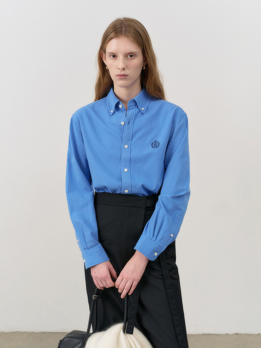 UNISEX CLASSIC BOYFRIEND SHIRT CERULEAN BLUE_UDSH4C103B2