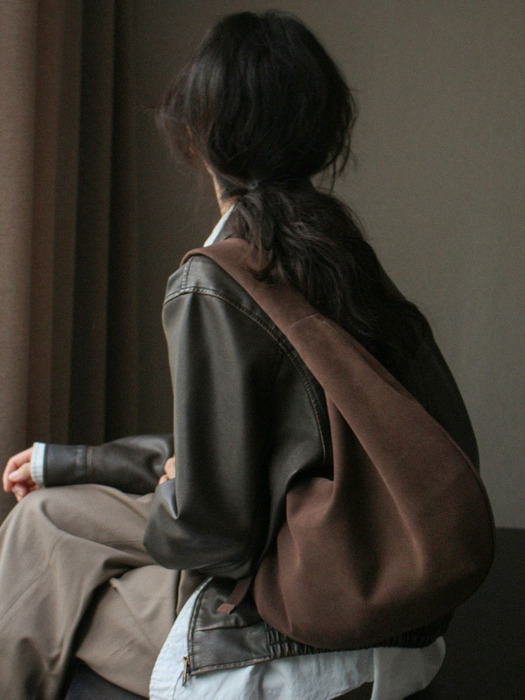 [단독]UNBALANCE HOBO BAG_2colors