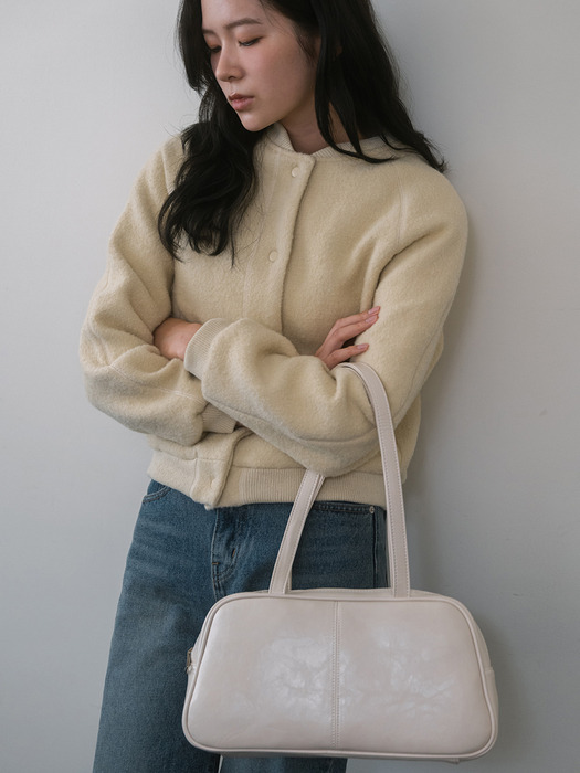 Basic line Shoulder Bag - Ivory