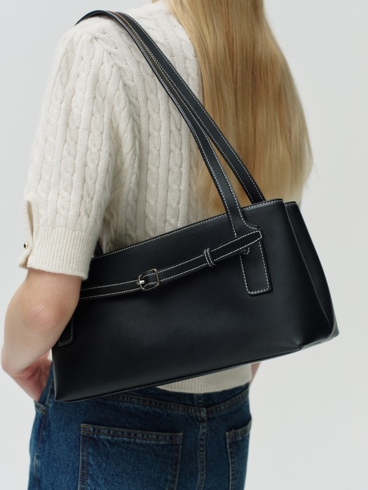 belted bag (shoulder) - black