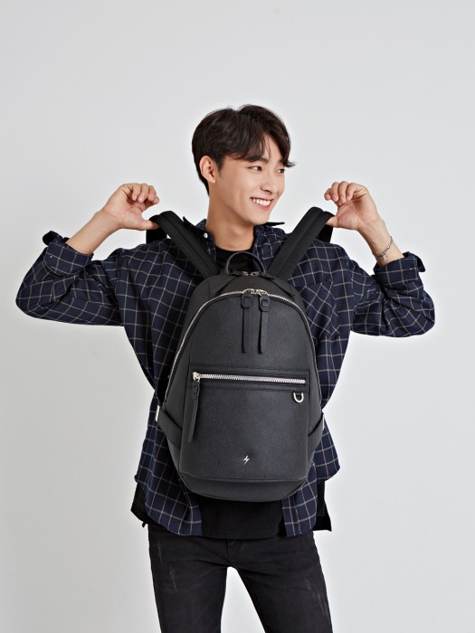 Light Leather Backpack Standard