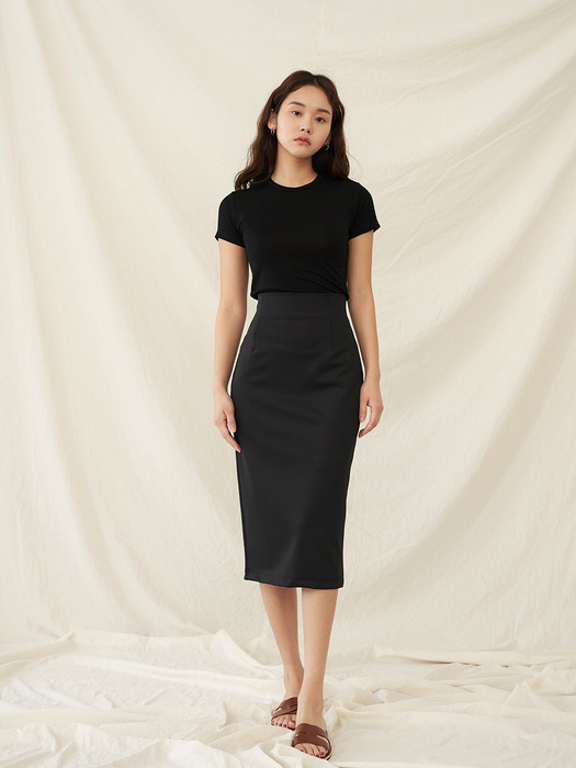 [SET]BASIC T-SHIRTS BLACK+R BACK SLIT SKIRT BLACK